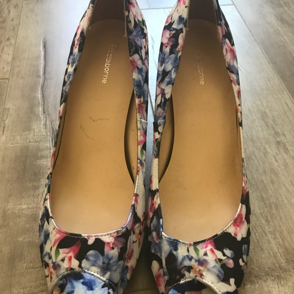 Liz Claiborne Floral Fabric Heel